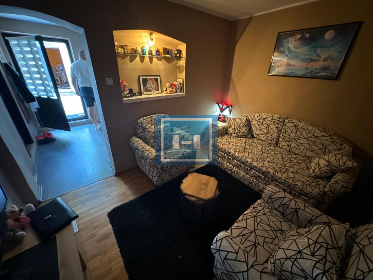 Kuća 90 m², 4 ulaza, 2 kupatila, dvorište – Admirala Geprata, centar Beograda 6