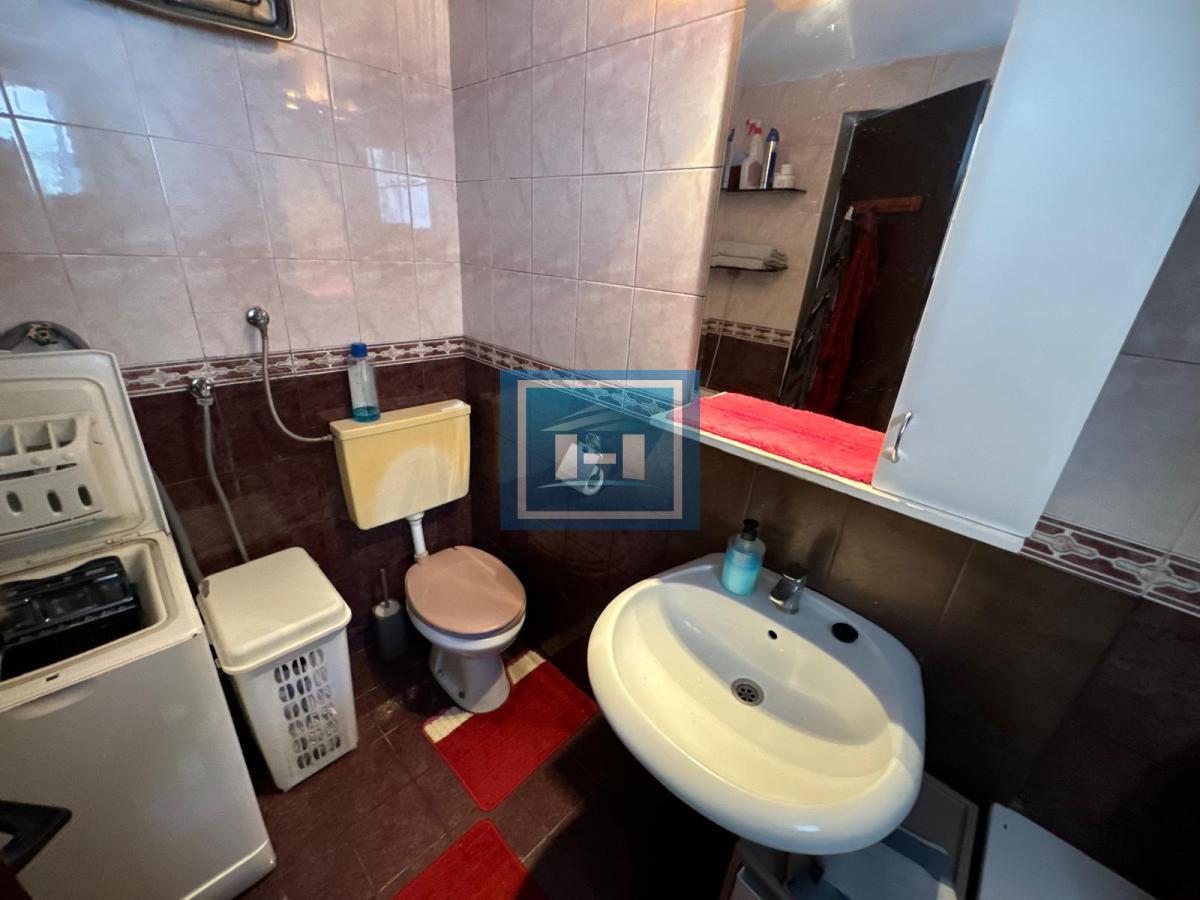 Kuća 90 m², 4 ulaza, 2 kupatila, dvorište – Admirala Geprata, centar Beograda 8