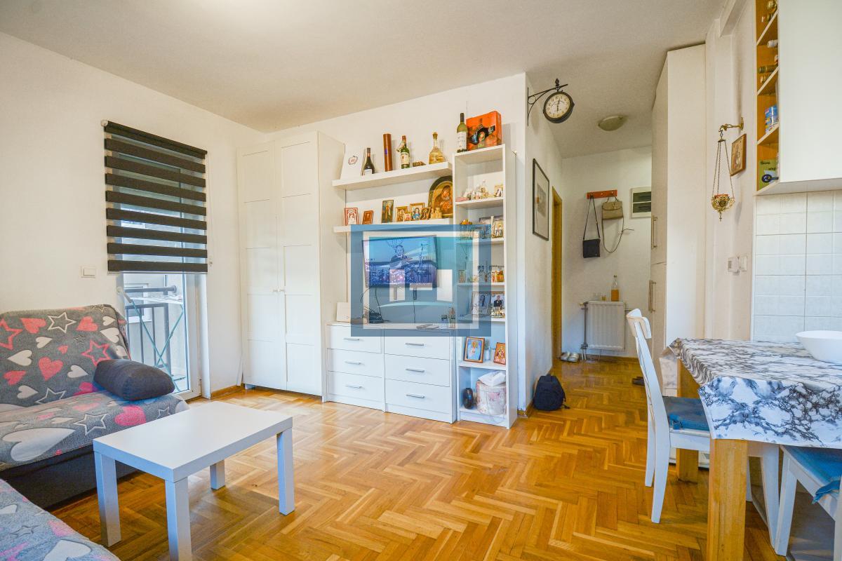 Sunčan stan 39 m², Vojvode Vlahovića, odličan raspored, niska potrošnja 3