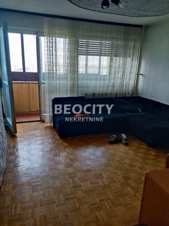 Dvosoban stan, 55 m2, Železnička stanica, Bulevar oslobođenja ID: 122035 1