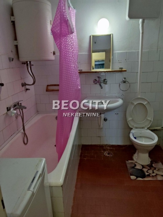 Dvosoban stan, 55 m2, Železnička stanica, Bulevar oslobođenja ID: 122035 10