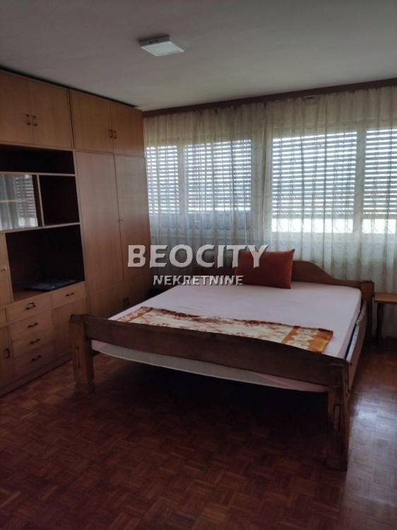 Dvosoban stan, 55 m2, Železnička stanica, Bulevar oslobođenja ID: 122035 5