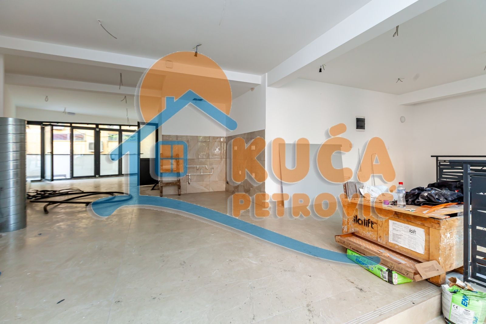 Lokal, 165 m2, Centar, Davidova ID: i-014673 4