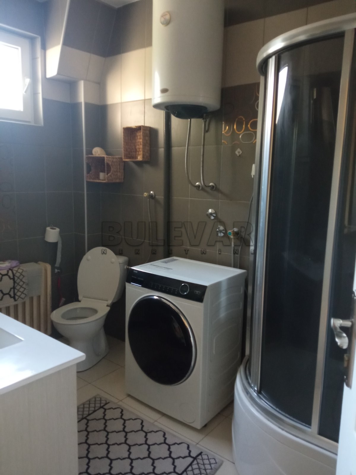 Trosoban stan, 66 m2, Centar, Dr Zorana Đinđića ID: i-014672 5