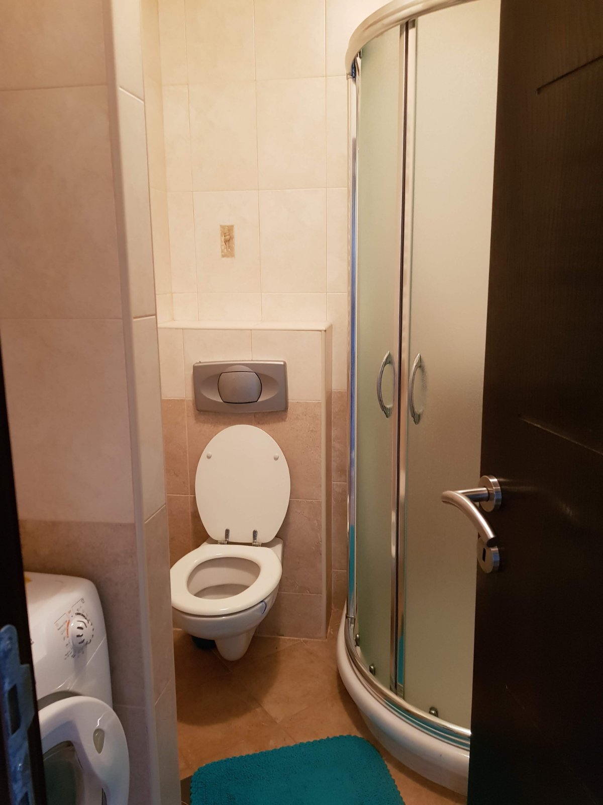 Prodajem ili izdajem LUX stan Beograd Vozdovac 5