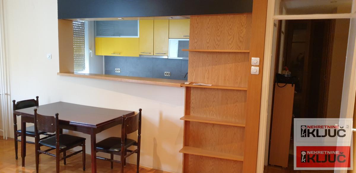 LIMAN 4 IZDAJE SE DVOSOBAN NAMEŠTEN STAN 6