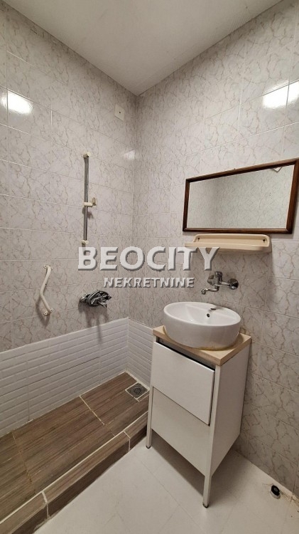 Petosobna kuća, 100 m2, Ledine, Srbrobranska ID: 122155 1