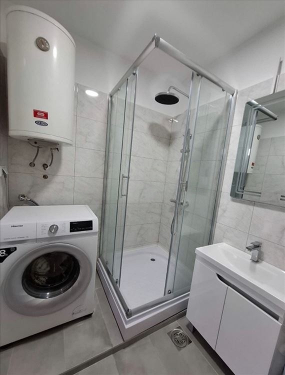 Renoviran opremljen stan u Erdogliji 5