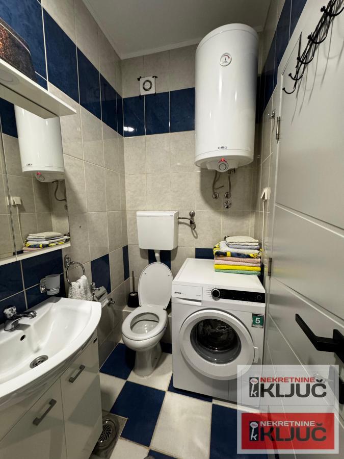 CENTAR, 68m2, Trosoban, RENOVIRAN 18