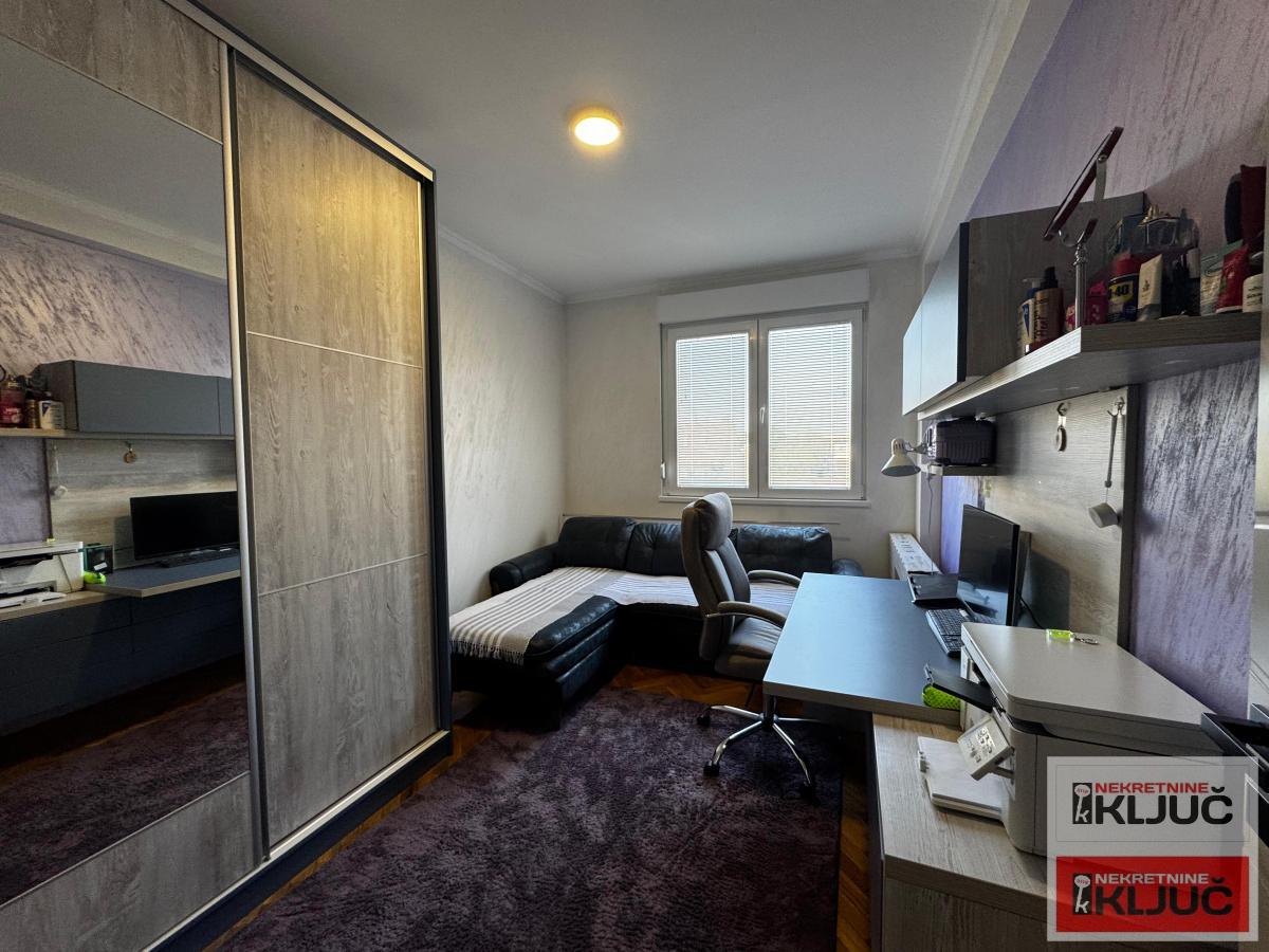 CENTAR, 68m2, Trosoban, RENOVIRAN 8