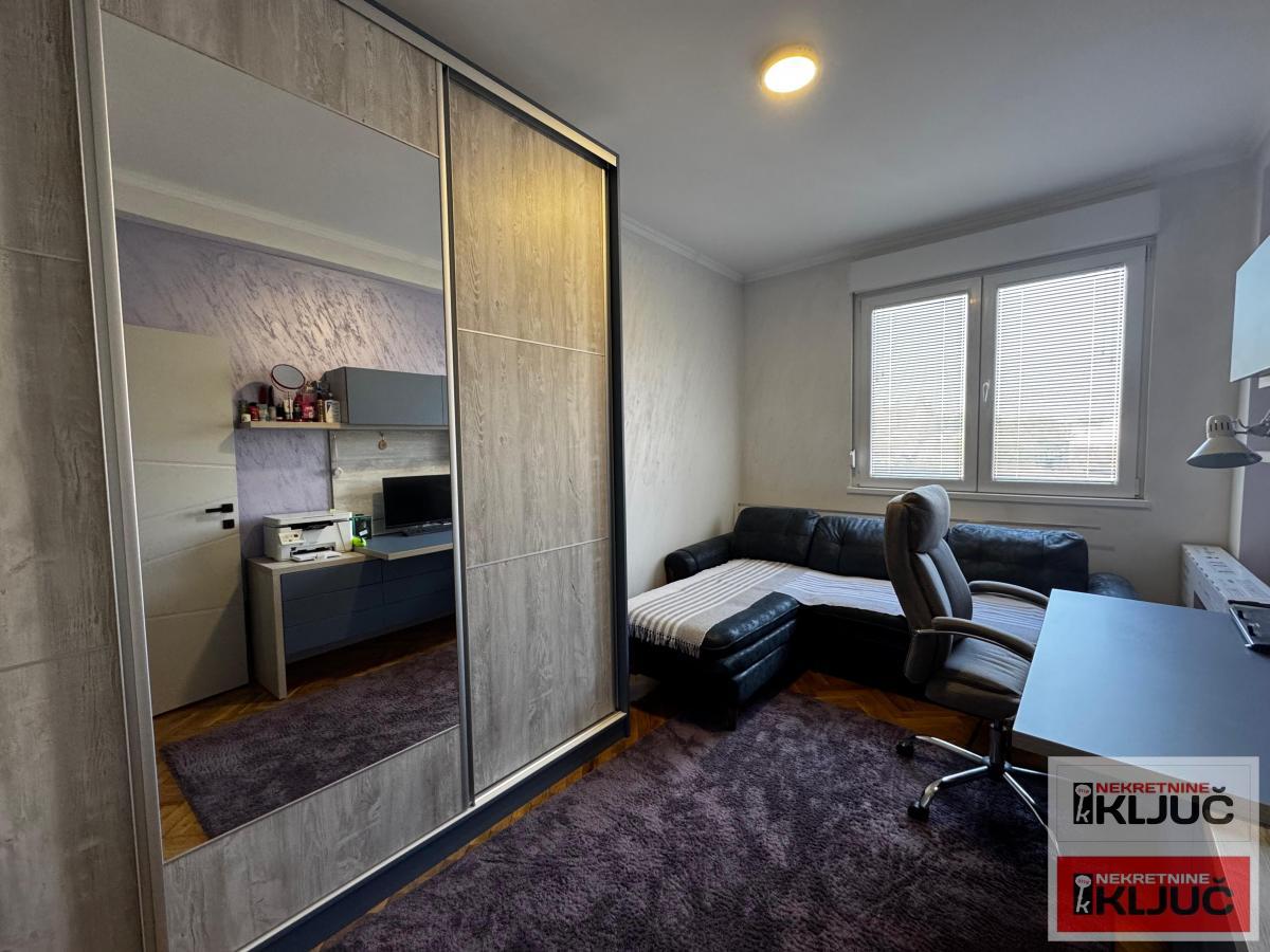 CENTAR, 68m2, Trosoban, RENOVIRAN 9