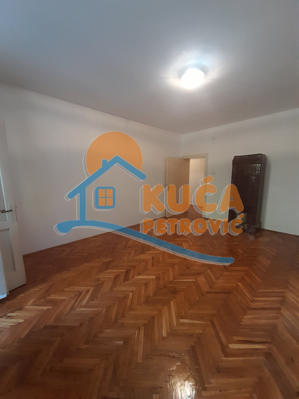 Dvosoban stan, 66 m2, Centar, Sinđelićev trg ID: i-09559 3