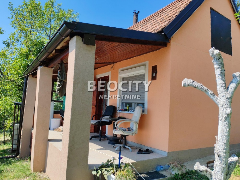 Dvosobna kuća, 85 m2, Banovac ID: 122131 1