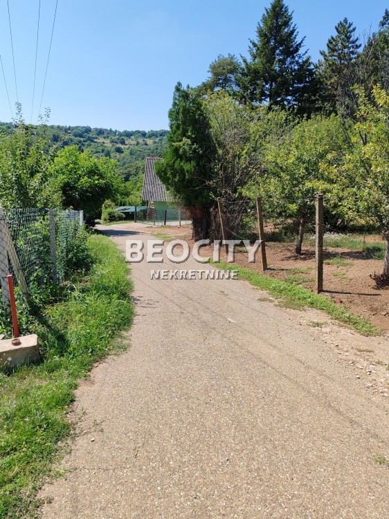 Dvosobna kuća, 85 m2, Banovac ID: 122131 11