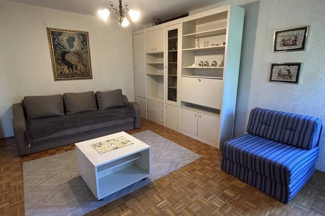 Izdajemo dvosoban stan u Višnjičkoj banji  58m2 2