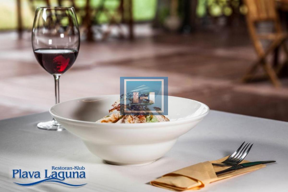 RESTORAN KOJI JE VEĆ BREND! PLAVA LAGUNA TAŽI NOVOG VLASNIKA 19
