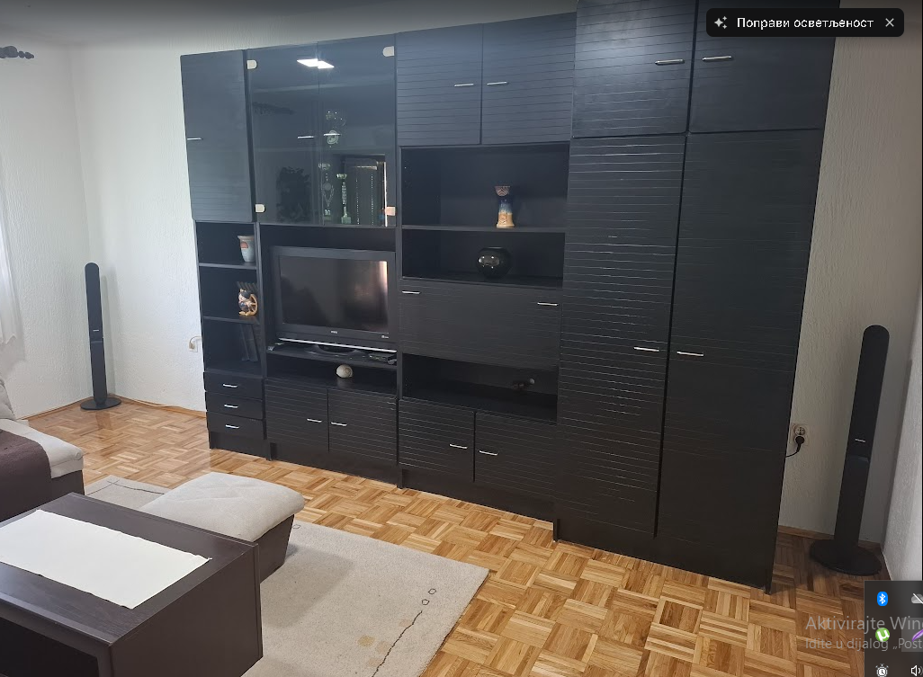 Jednoiposoban komforan stan 45 m2   Trkalište 1