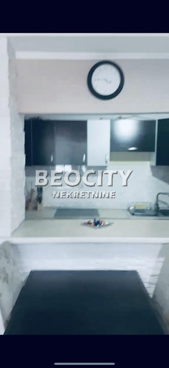 Trosoban stan, 57 m2, Kneževac, Slavka Rodića ID: 121950 1