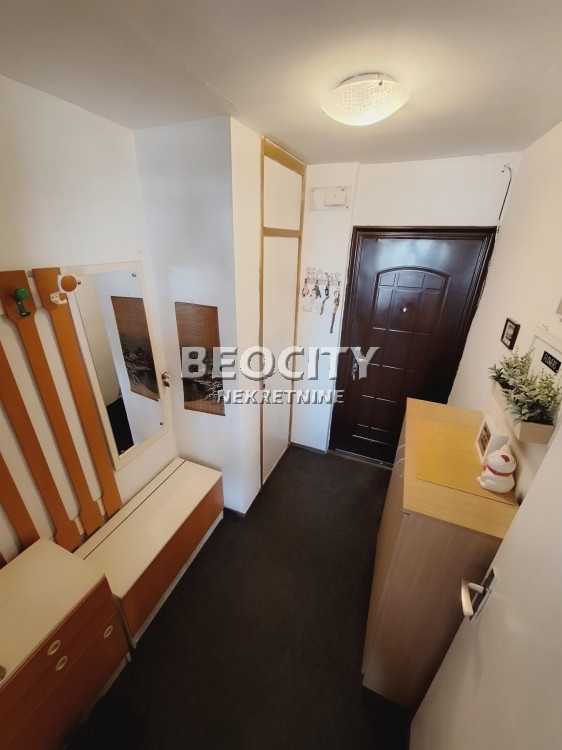 Trosoban stan, 67 m2, Liman 3, Balzakova ID: 122208 11