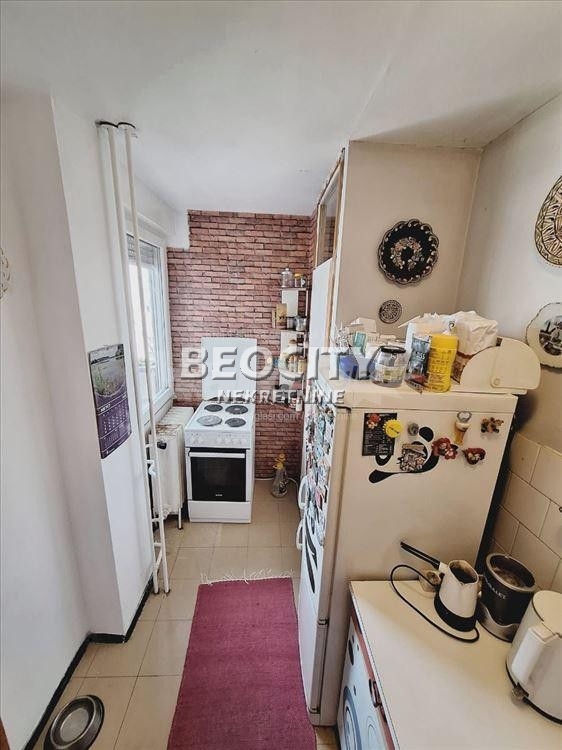 Trosoban stan, 67 m2, Liman 3, Balzakova ID: 122208 2