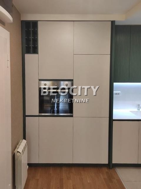 Trosoban stan, 77 m2, Vračar ID: 107012 2