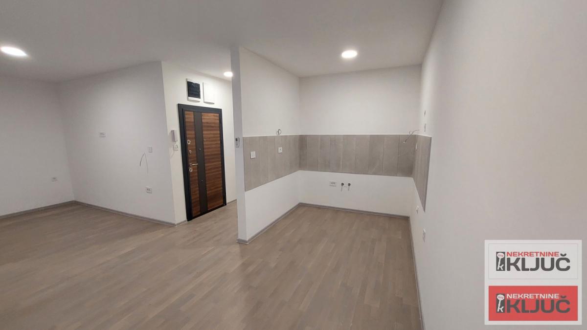 ALIBEGOVAC, 78m2, Četvorosoban, Nov 7