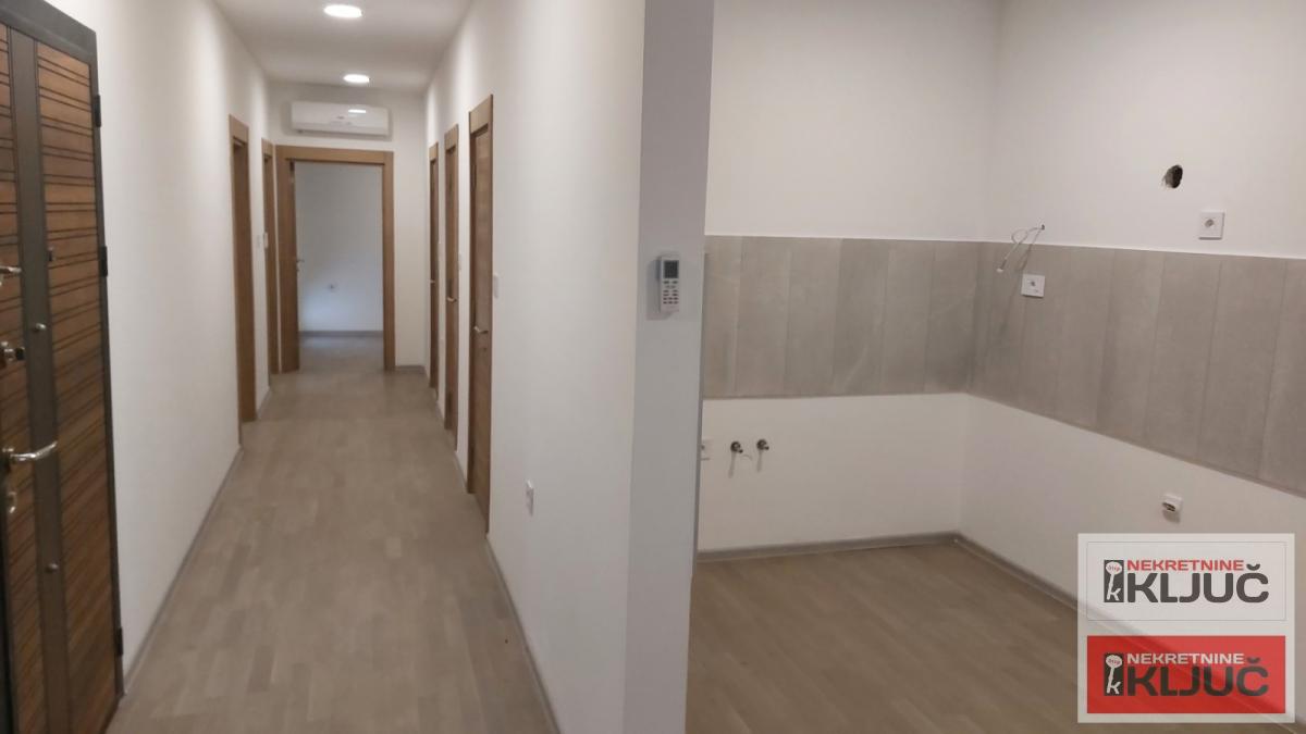 ALIBEGOVAC, 78m2, Četvorosoban, Nov 9