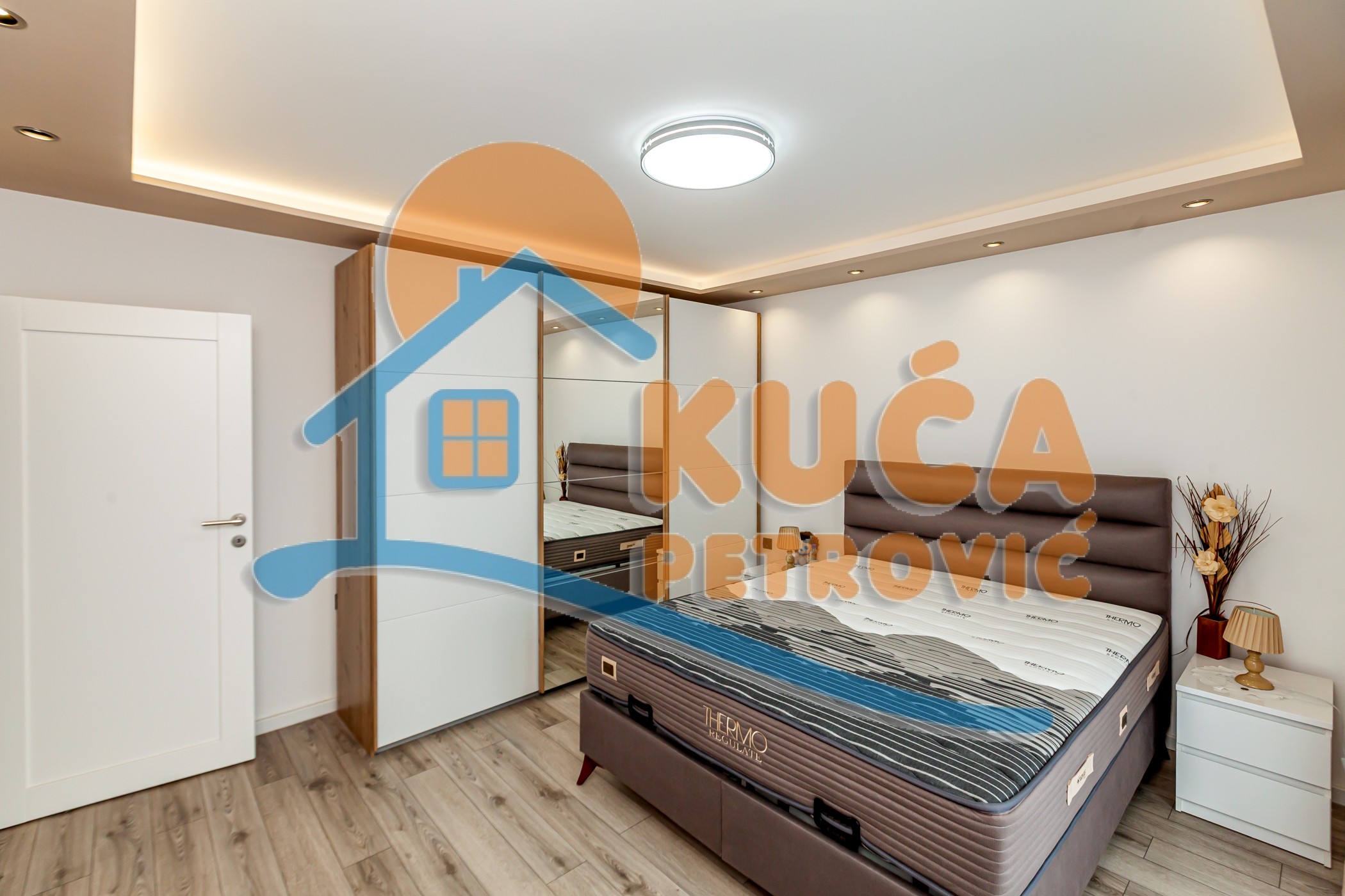 Dvosoban stan, 95 m2, Crveni krst, Danila Kiša ID: i-014706 8