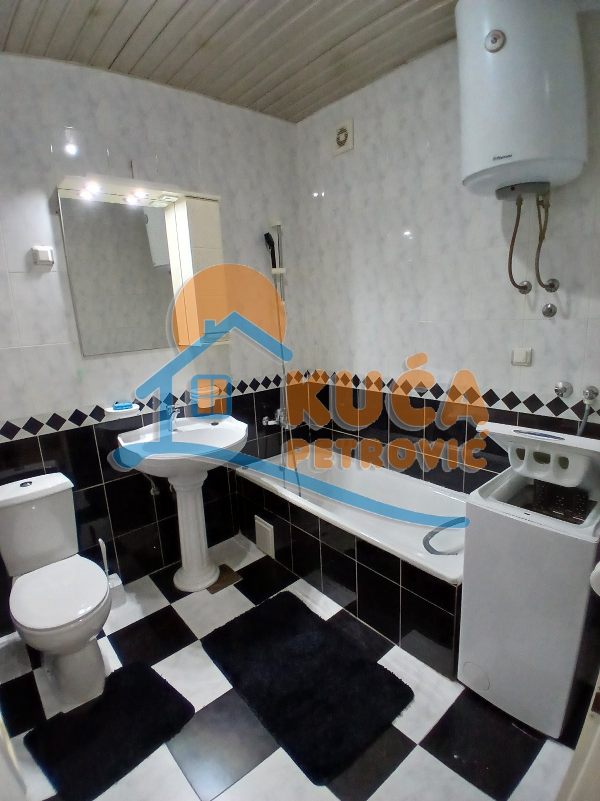 Jednosoban stan, 43 m2, Centar, Obrenovićeva ID: i-04165 10