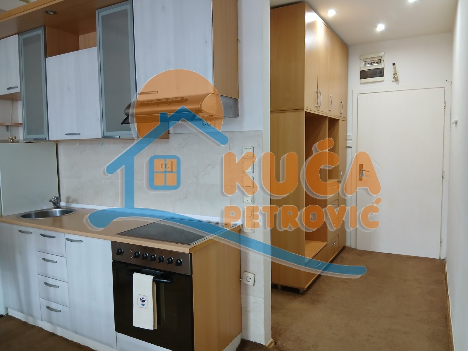 Jednosoban stan, 43 m2, Centar, Obrenovićeva ID: i-04165 7