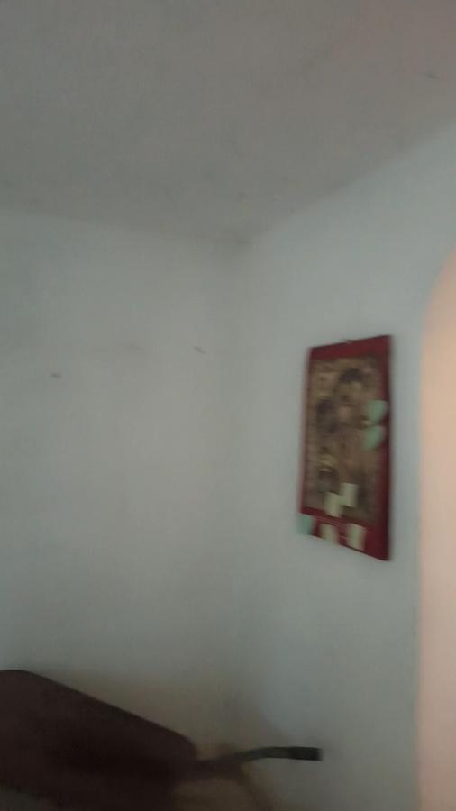 Parcela za izgradnju sa svim priključcima i uknjiženim objektom za adaptaciju u Crvenim livadama 24