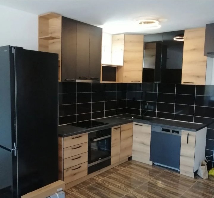 Prodajem stan u Pancevu 90m2 2