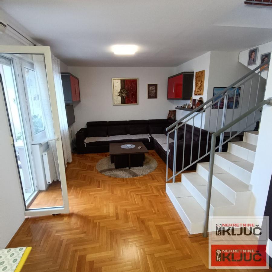 NOVA DETELINARA, 90m2, Trosoban-DUPLEX 1