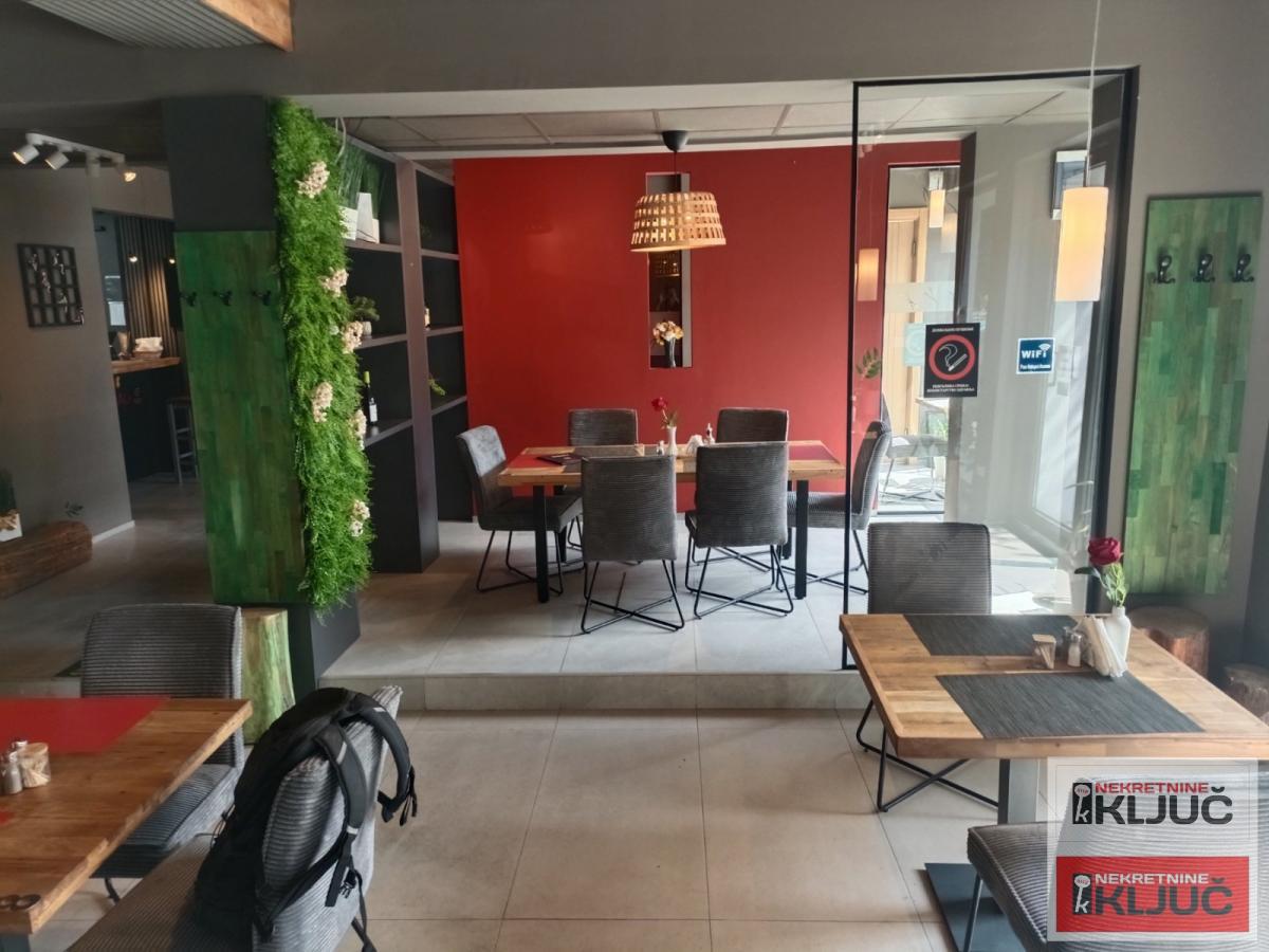 SAJAM IZDAJE SE  OPREMLJEN LOKAL ZA  RESTORAN ILI RAZNE DRUGE DELATNOSTI 12