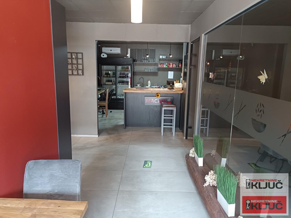 SAJAM IZDAJE SE  OPREMLJEN LOKAL ZA  RESTORAN ILI RAZNE DRUGE DELATNOSTI 3