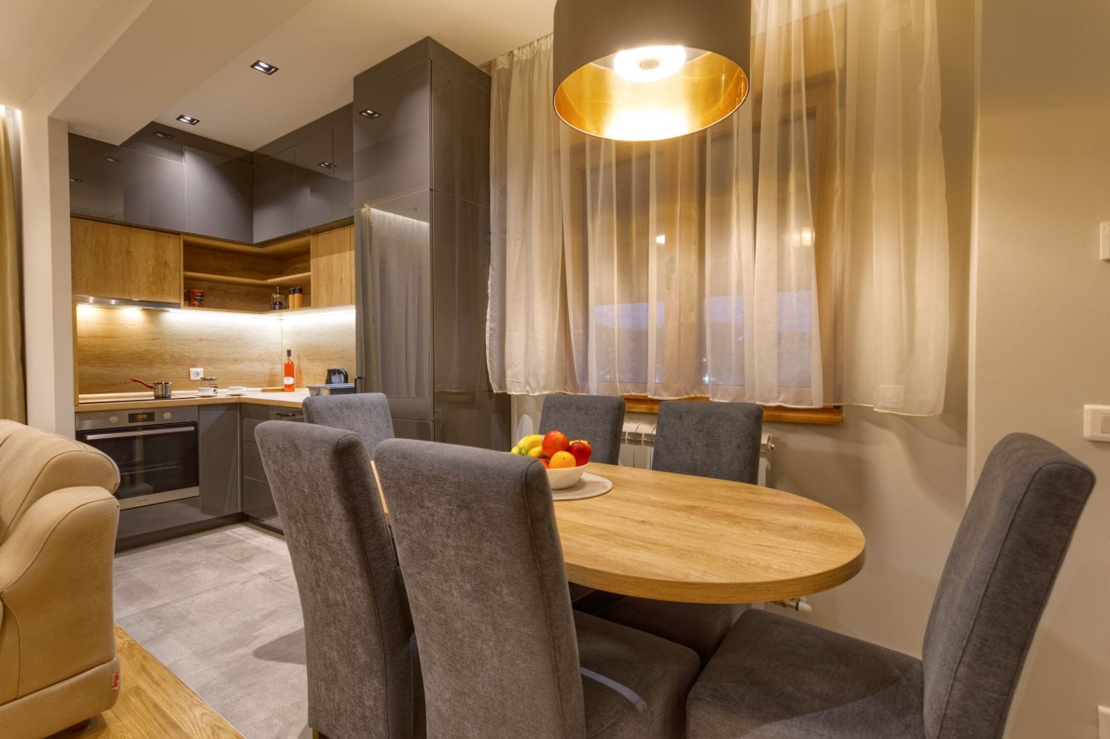 Najluksuzniji kompleks za izdavanje na Zlatiboru u strogom centru 3