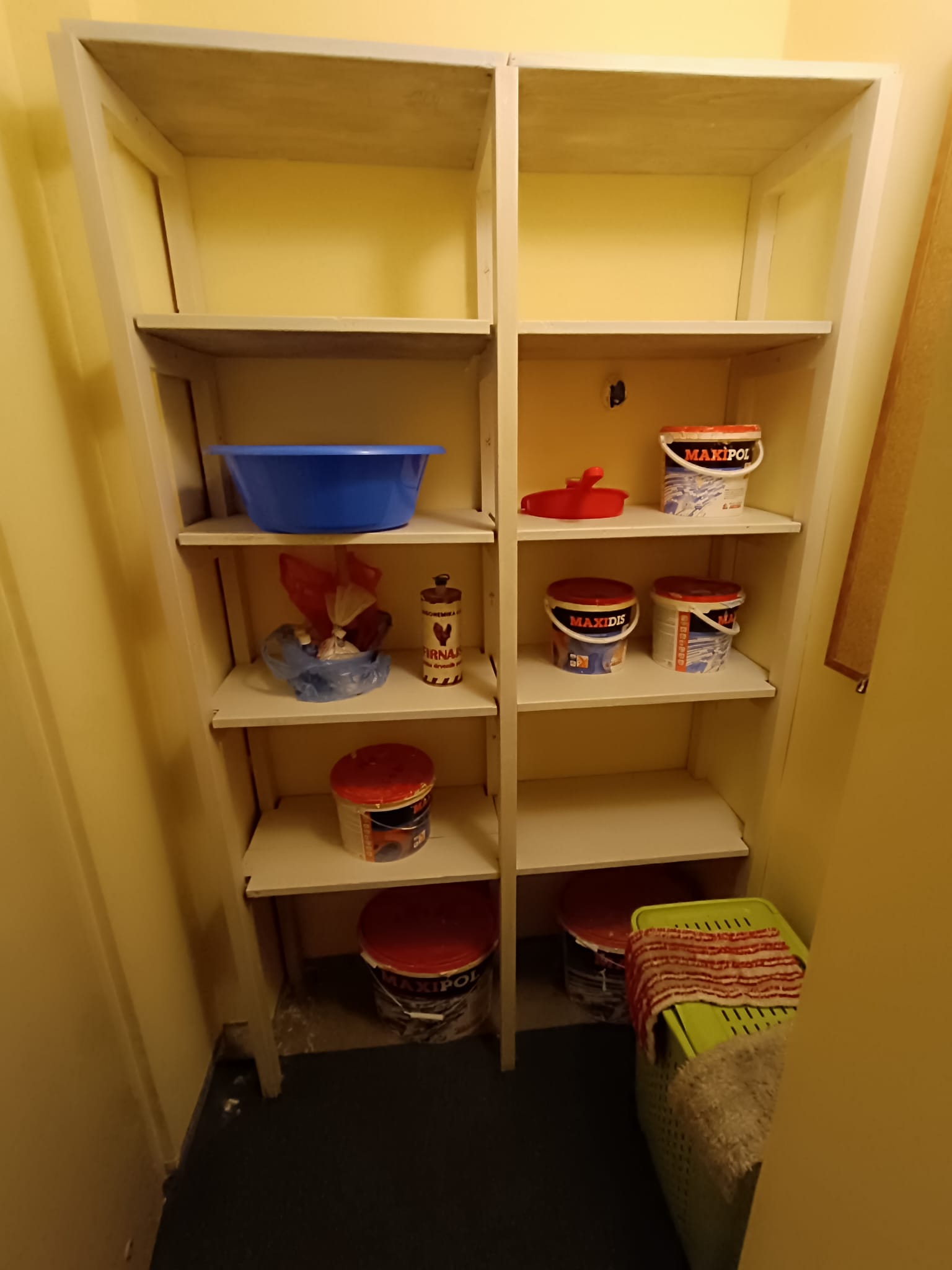 2 0 kompletno namesten stan u bloku 70 na Novom Beogradu 13