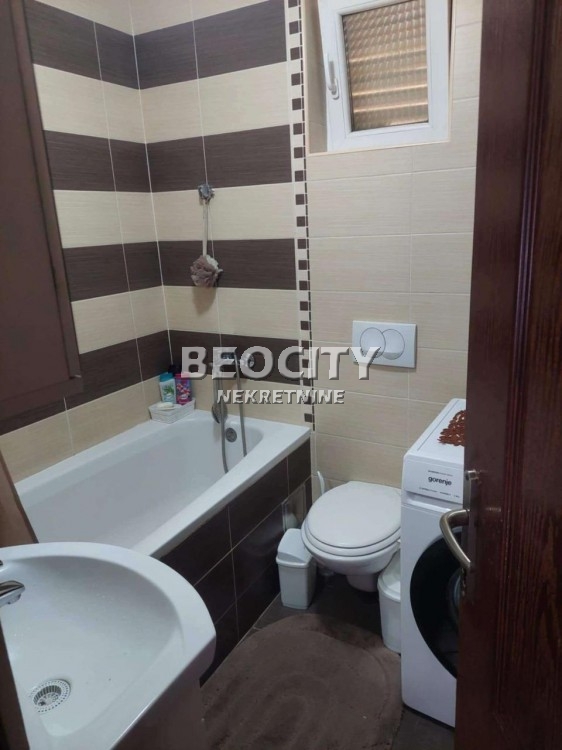 Trosobna kuća, 100 m2, Adamovićevo naselje ID: 122237 8