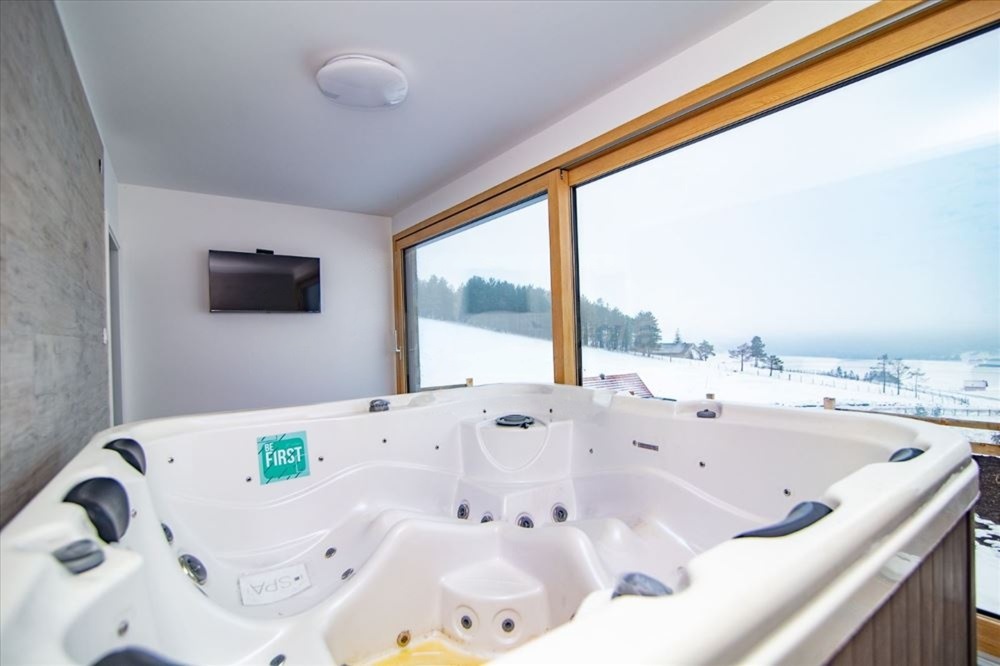 LUX kuca Zlatibor vrh Čuker 4