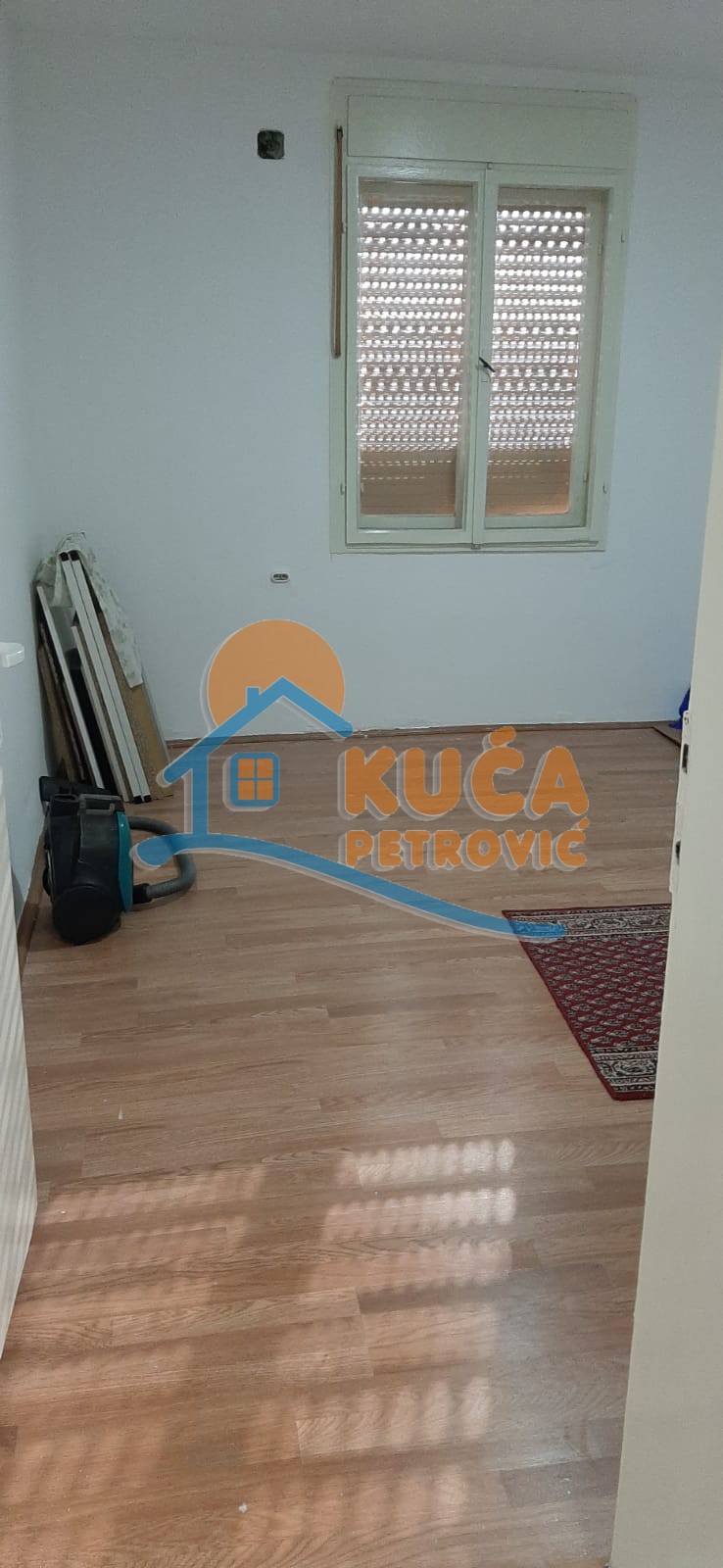 četvorosobna kuća, 256 m2, Malošište, Malošište ID: p-014731 15