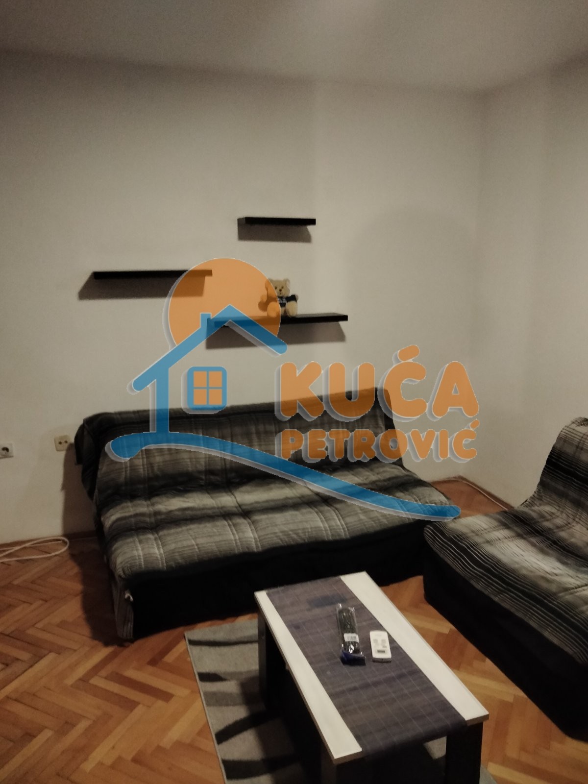 Jednosoban stan, 30 m2, Obilićev Venac, Cara Uroša ID: i-014730 1