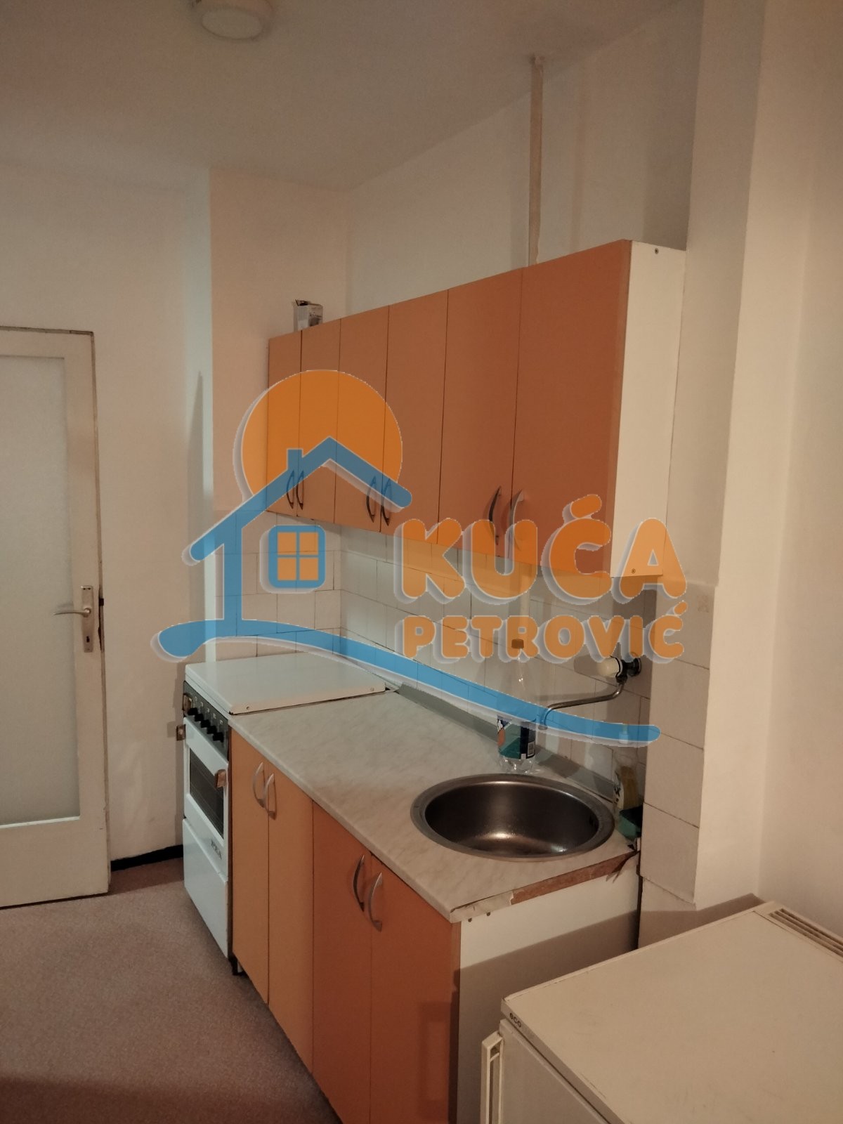 Jednosoban stan, 30 m2, Obilićev Venac, Cara Uroša ID: i-014730 7