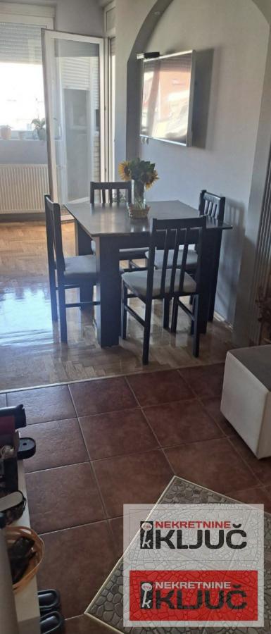 NOVA DETELINARA, 45m2, Dvosoban, Parking, RENOVIRAN 1