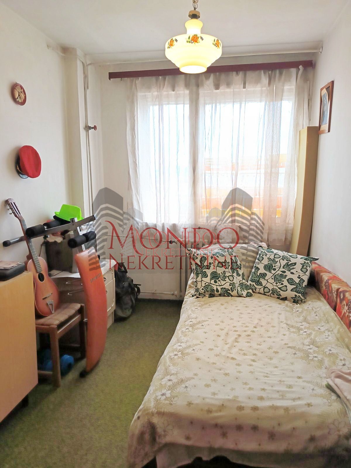 Trosoban stan na Paliluli 6