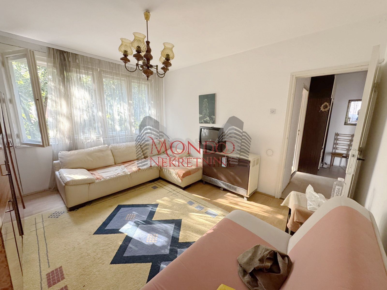 Dvosoban stan na Paliluli kod Starog groblja i Difa 2