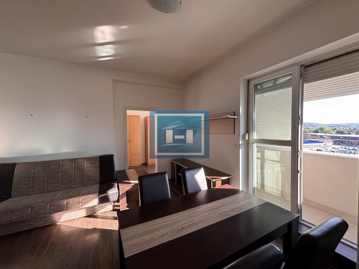 IZDAJE SE NAMEŠTEN STAN NA TOP LOKACIJI 3