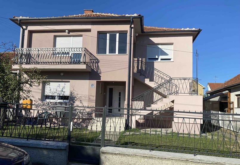 Prodajem kucu u Arandjelovcu 1