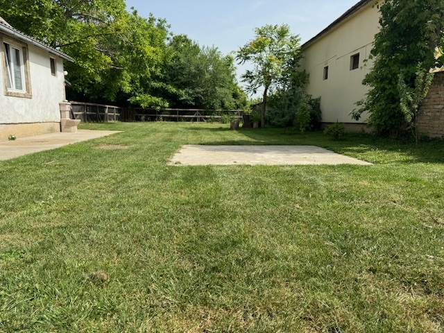 Prodajem kucu u Novoj Pazovi 1