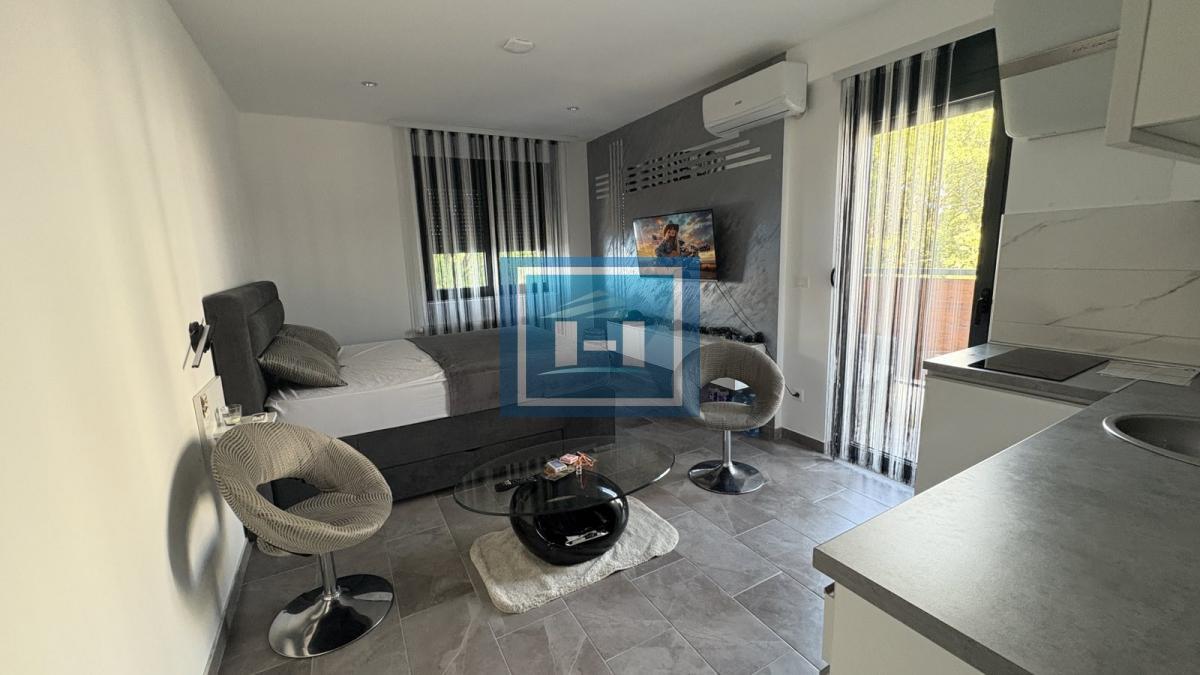 IZDAJE SE LUKSUZNI STUDIO U MODERNOM KOMPLEKSU – DOSTUPAN OD 01.09.2025 2