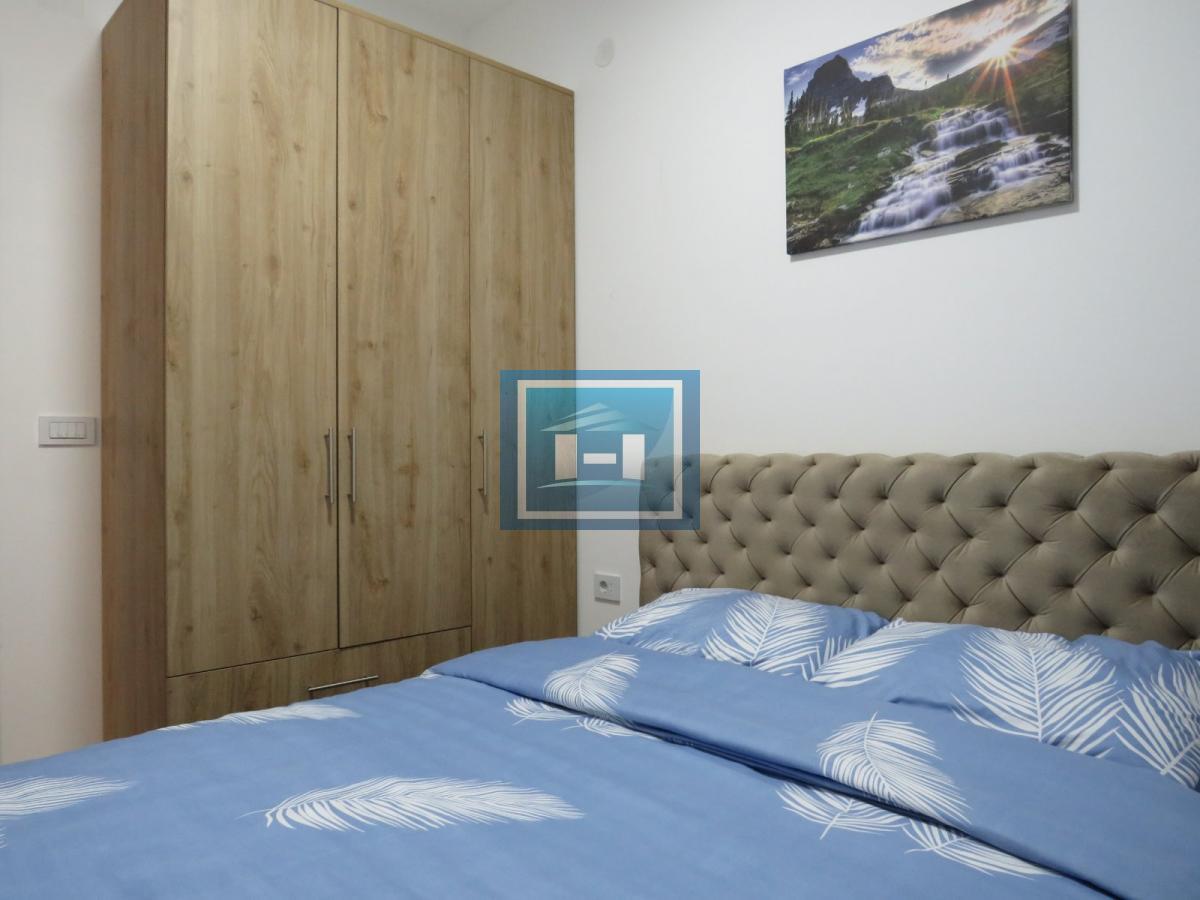 Stan do samog Akva parka niže spratnosti 13